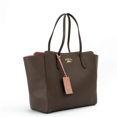 gucci pebbled calfskin medium swing tote